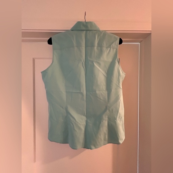 Talbots Wrinkle Resistant Collard Button-Down Sleeveless Turquoise Top Size L - Picture 2 of 3